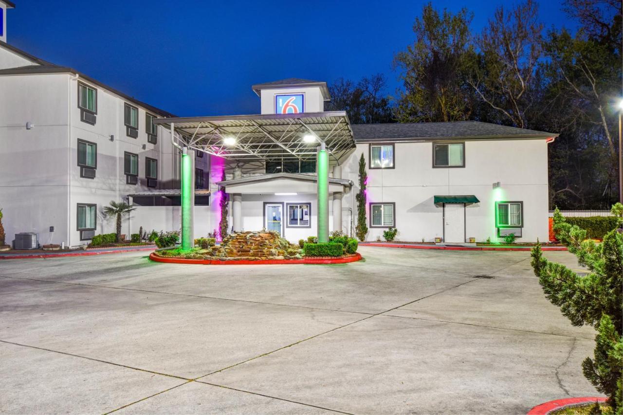 Motel 6 Humble, Tx - Houston International Airport المظهر الخارجي الصورة