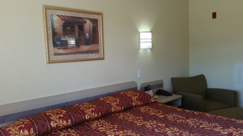 Motel 6 Humble, Tx - Houston International Airport المظهر الخارجي الصورة
